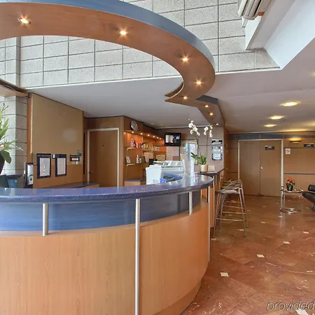 Pavillon Italie Ξενοδοχείο Le Kremlin-Bicêtre